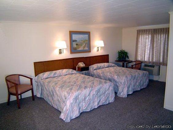 Hyannis Holiday Motel Szoba fotó